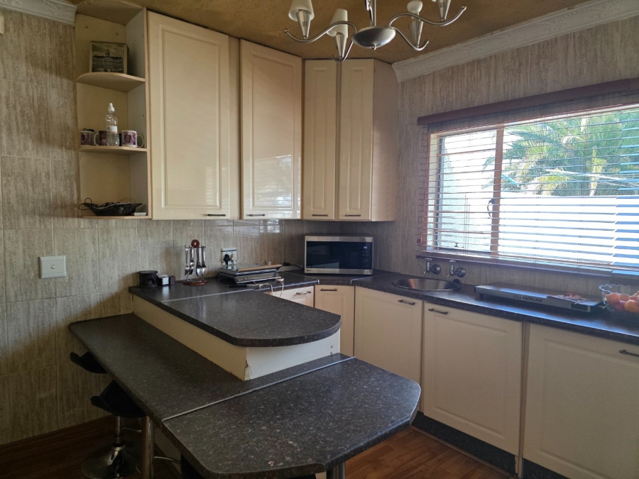 3 Bedroom Property for Sale in Vaalpark Free State